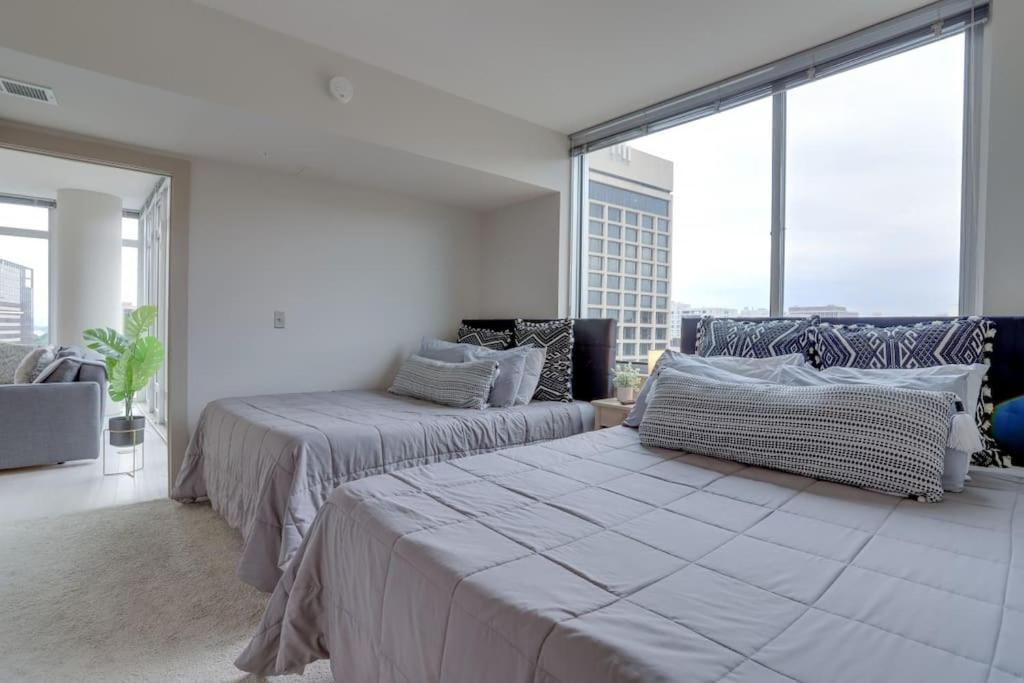 Wonderful 2Br Apartment At Crystal City 알링턴 외부 사진