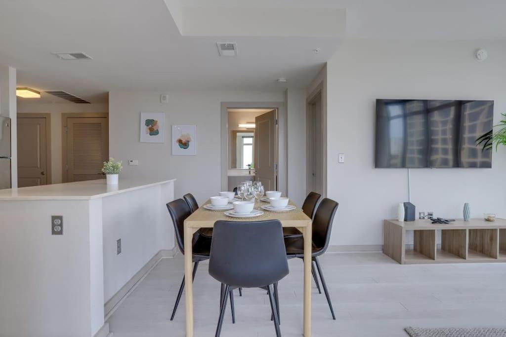 Wonderful 2Br Apartment At Crystal City 알링턴 외부 사진